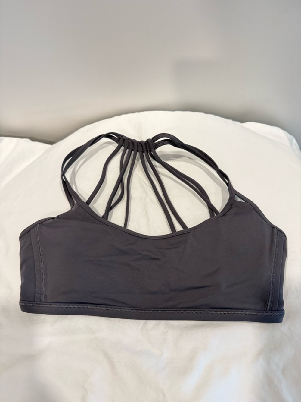 Lululemon Lighten Up Bra Grey